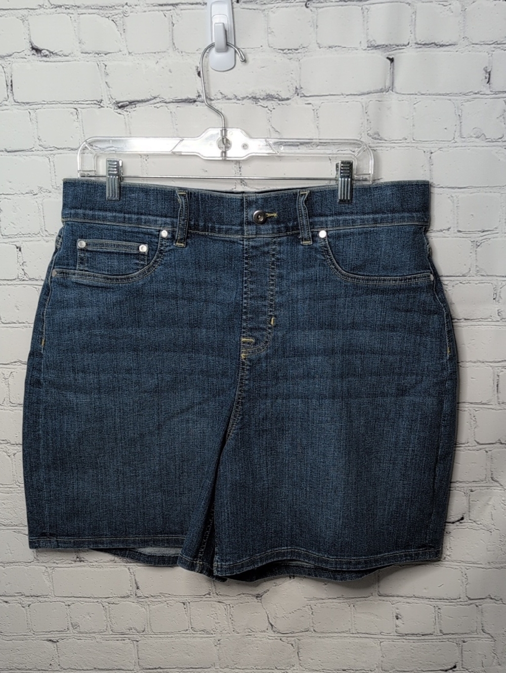 NWT Spanx Pull On High Rise Denim Shorts 7" Vintage Indigo Long Short